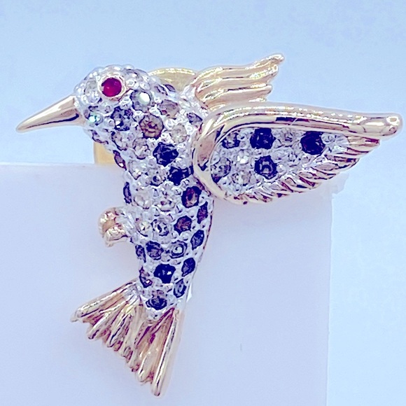 PANETTA Jewelry - Vintage Signed PANETTA Gold Plated Pave Rhinestone Hummingbird Lapel Pin